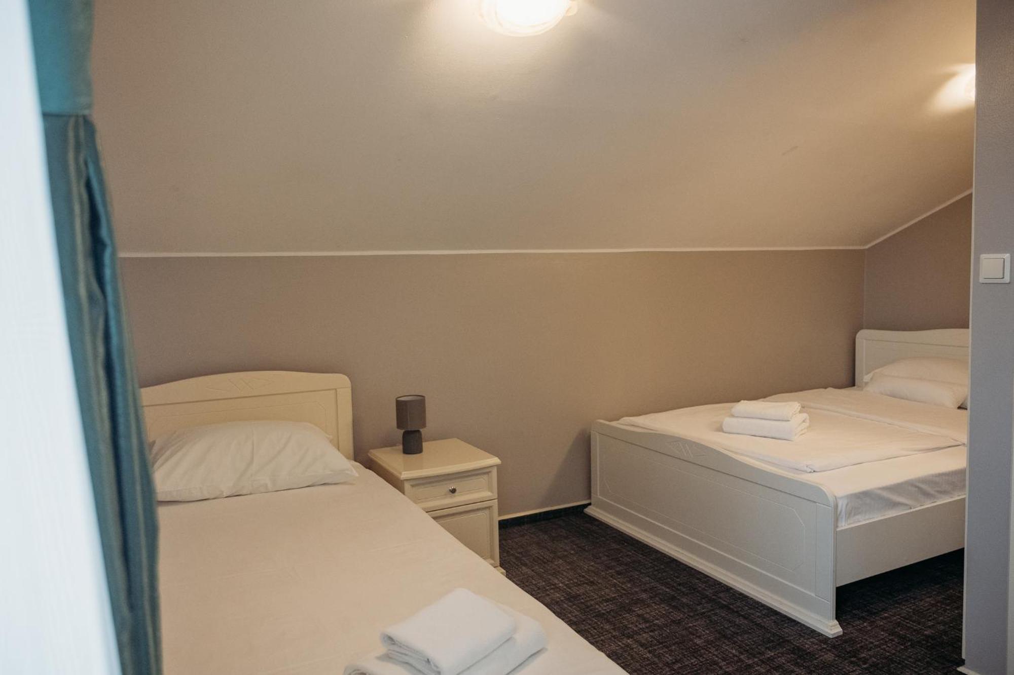 Hotel Kunst Krško Habitación foto